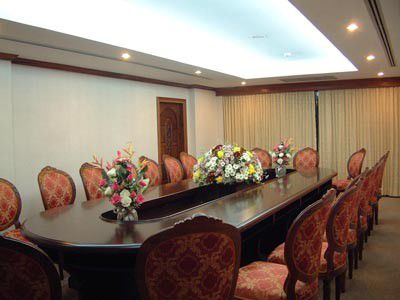 Отель Angkham Вьентьян Экстерьер фото